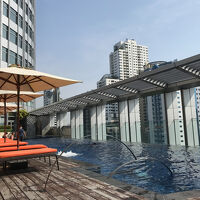 スイミングプール