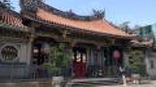 ぐるっと回りこみが必要