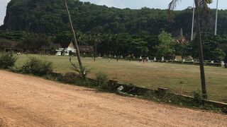 ワット プノン サンポー