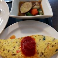 スープカレーとオムレツ