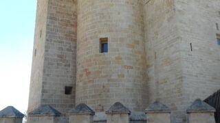 カラオーラの塔