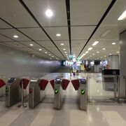 エアポートリンクの空港駅
