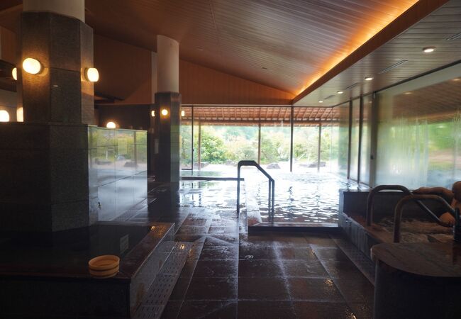 亀嵩温泉　玉峰山荘