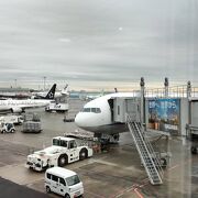 綺麗で広い空港です。