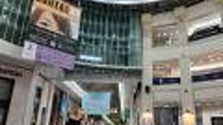 高松丸亀町壱番街前ドーム広場