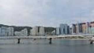 海の上の遊歩道