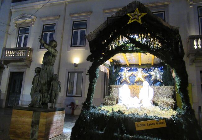 Statue of Father Antonio Viera