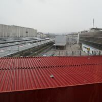 廊下からに西駅