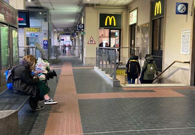 ラ スペツィア駅