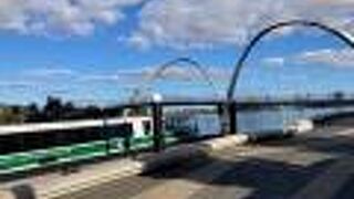 バラックストリートジェティー