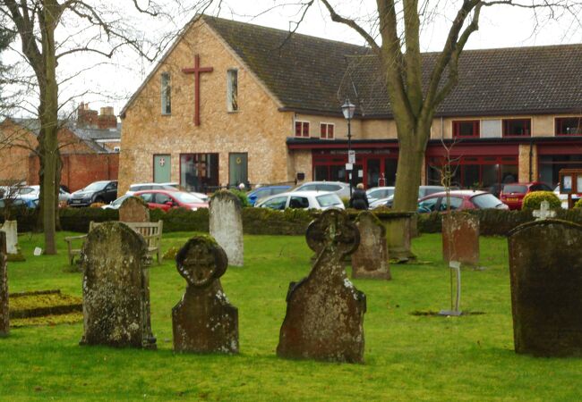 ホーリー トリニティ教会