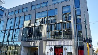 地震の多いカンタベリー地域における、地震被害や対策の歴史を展示