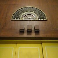 エレベーターの階数表示