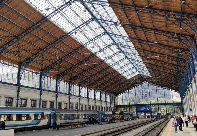 大きい駅でした