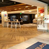 LeaLeaロイヤルハワイアンセンターラウンジ