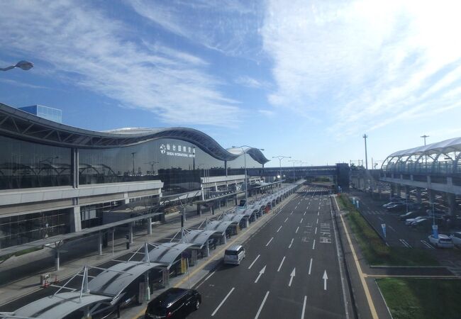 旅の始まりは仙台空港