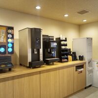 7階ドリンクコーナーです。アイスキャンディもあります。