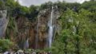 プリトヴィッツェ滝 (ヴェリキスラップ)