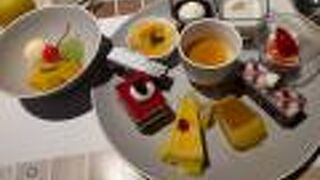 NARITA BOLD KITCHEN
