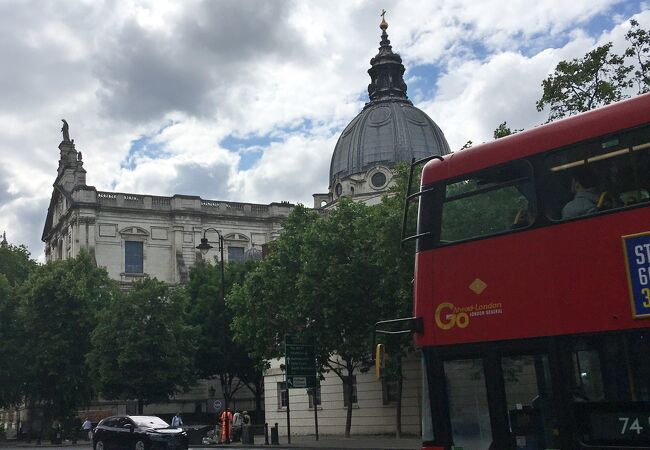 ブロンプトン礼拝堂 (ザ オラトリー)