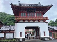 武雄温泉楼門