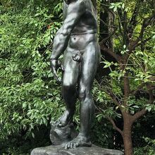 【屋外展示】「アダム」オーギュスト・ロダン