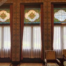 《旧渋沢庭園》青淵文庫内観