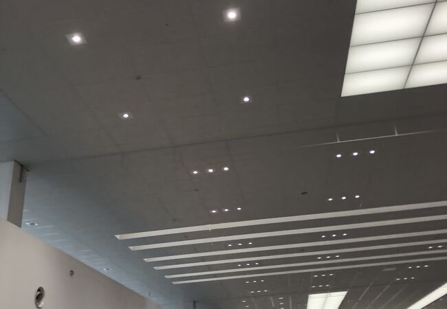 朝は混んでるんですねぇ。。