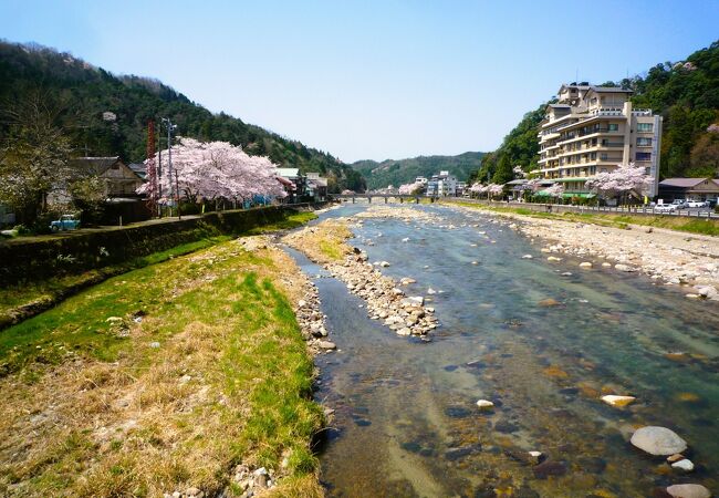 三朝温泉