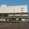 駅前の温泉ホテル