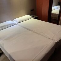 まぁ大丈夫なベッド