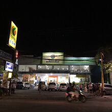 ココ スーパーマーケット (ウブド店)
