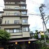 全館畳敷き。大浴場は展望風呂。立地よしサービスよし、別所温泉で泊まってよかったです。