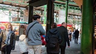 ゆっくりとくつろいでコーヒ