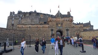 ハイシーズンは当日券がない場合がある