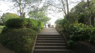 アップダウンが激しく階段も多かった