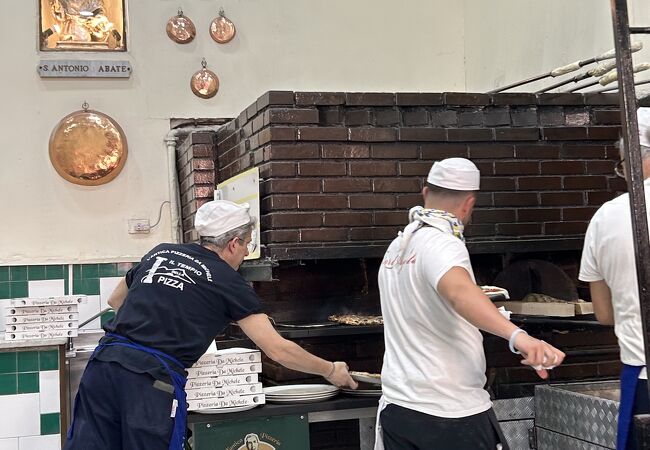 アンティーカ ピッツェリア ダ ミケーレ