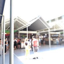 ボリャオン市場