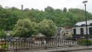 観光案内所 (デュルビュイ)