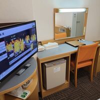 使い勝手のいいデスクまわり