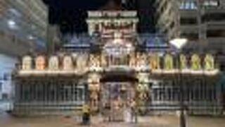 ヒンドゥー教の古い寺院