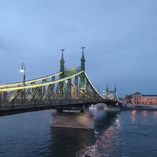 自由橋