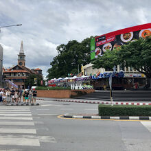 ニマンヘミン通り