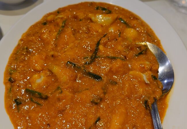 プーパッポンカリーを食べに！