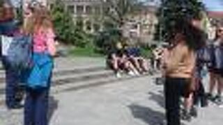 市内の静かな公園