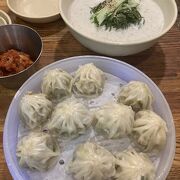 沢山のお客さんで混雑