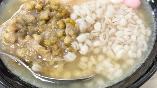 並んでました！