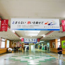 駅との連絡通路