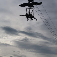 ワンダーランド・ジップ・トレック（飛越深坑）を楽しむ人も