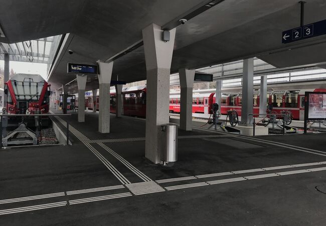 サン モリッツ駅